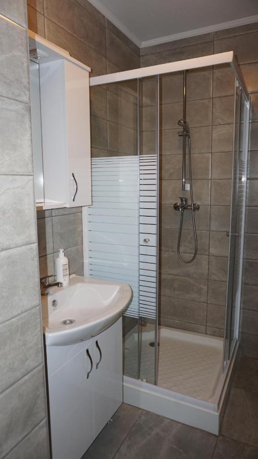 Apartments Plantin 3 Sleeping Rooms 2 Bathrooms. Antwerp Exterior photo
